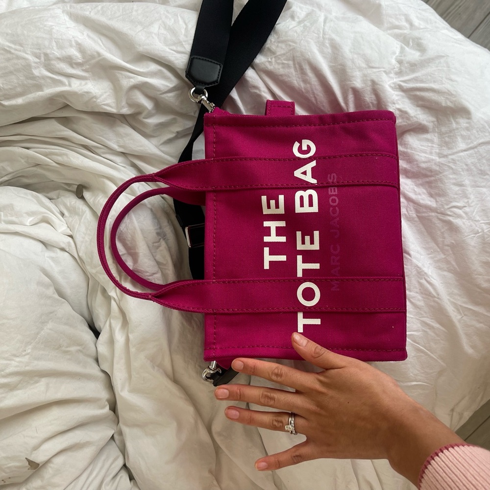 Marc Jacobs Fuchsia Canvas Tote - Picture 11 of 14